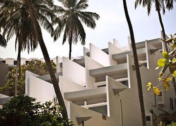 Tangalle Bay Hotel Exterior photo
